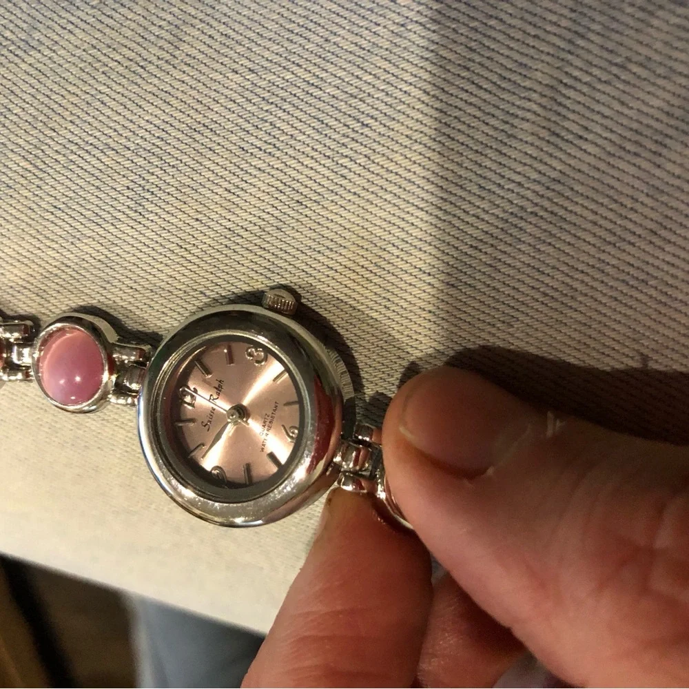 pink cats eye effects women’s wrist watch fashion jewellery - Picture 7 of 10